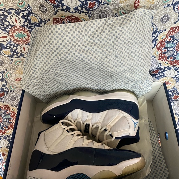 Jordan Other - AIR JORDAN RETRO 11 “MIDNIGHT NAVY”